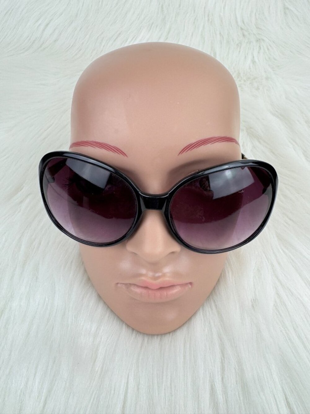 Women's Oscar de la Renta Round Oversized Sunglasses UV Black